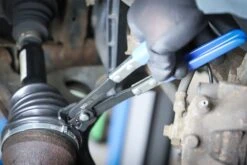 BGS Achsmanschetten-Klemmen-Zange | 235 Mm – 161 14 BGS Achsmanschetten-Klemmen-Zange | 235 Mm – 161 -Nilfisks Geschaft bgs 161 004